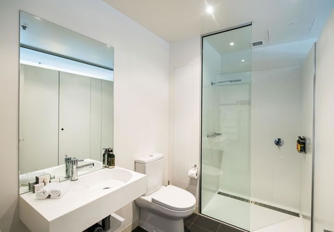 Sullivans Cove Apartments - Accommodation in Surfers Paradise 27