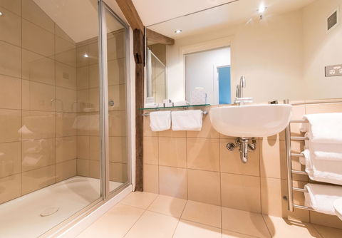 Sullivans Cove Apartments - Accommodation in Surfers Paradise 17