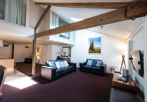 Sullivans Cove Apartments - Accommodation in Surfers Paradise 19