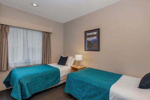 Bay View Villas - Accommodation in Surfers Paradise 3