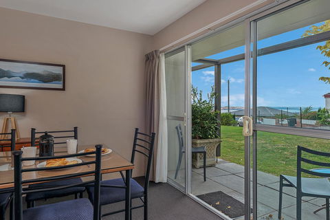 Bay View Villas - Accommodation in Surfers Paradise 8