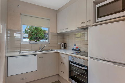 Bay View Villas - Accommodation in Surfers Paradise 35