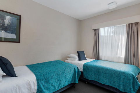 Bay View Villas - Accommodation in Surfers Paradise 40