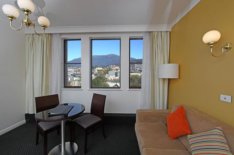 Lenna Of Hobart - Accommodation in Surfers Paradise 43