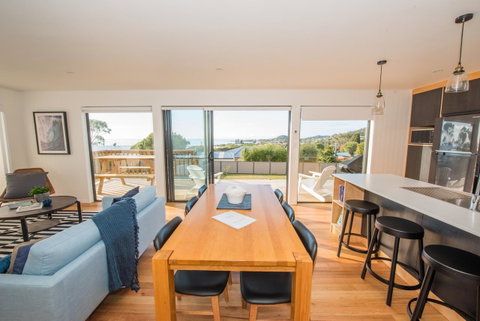Beach House XIV - Accommodation in Surfers Paradise 6