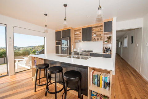 Beach House XIV - Accommodation in Surfers Paradise 3