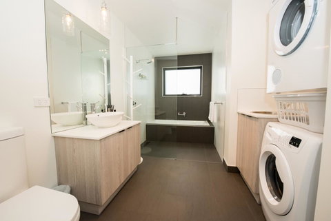 Beach House XIV - Accommodation in Surfers Paradise 12