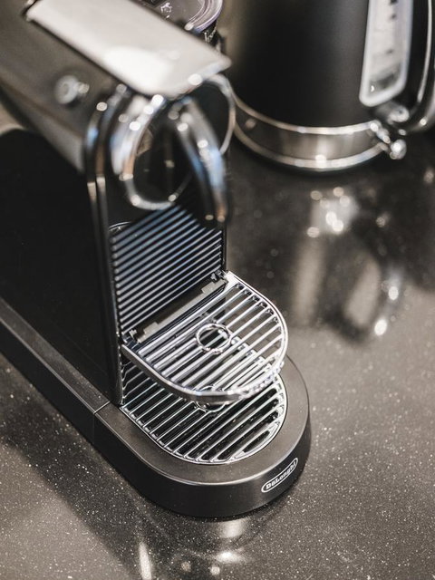 Russell House - Accommodation in Surfers Paradise 26