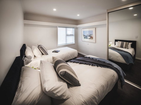 Russell House - Accommodation in Surfers Paradise 15