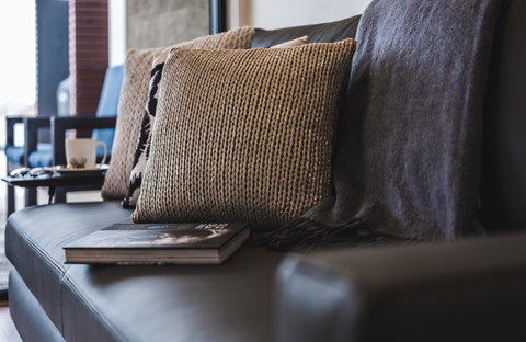 Russell House - Accommodation in Surfers Paradise 23