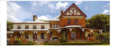 Old Bishop\'s Quarters Heritage, Modern & Unique Accommodation - Accommodation in Surfers Paradise 11