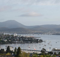 Studioat10 - Accommodation in Surfers Paradise