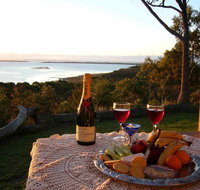 Island View Spa Cottage - Accommodation in Surfers Paradise