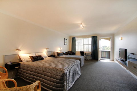 Tamar River Villas - Accommodation in Surfers Paradise 5