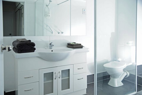 Tamar River Villas - Accommodation in Surfers Paradise 40