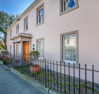 Maison del Mar - Accommodation in Surfers Paradise