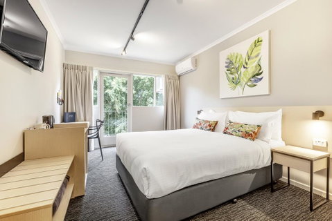 Nightcap At Findon Hotel - Accommodation in Surfers Paradise 0
