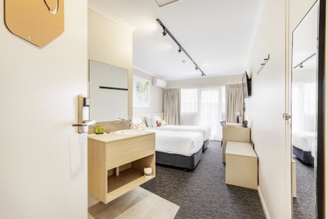Nightcap At Findon Hotel - Accommodation in Surfers Paradise 1