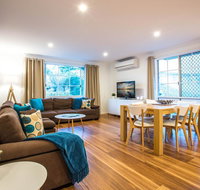 Oberlaken 2/125 Gippsland Street - Accommodation in Surfers Paradise