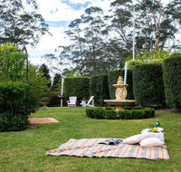Old Mansfield Loft - gardens gazebo and getaways - Accommodation in Surfers Paradise