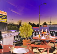 Olympia Motel - Accommodation in Surfers Paradise