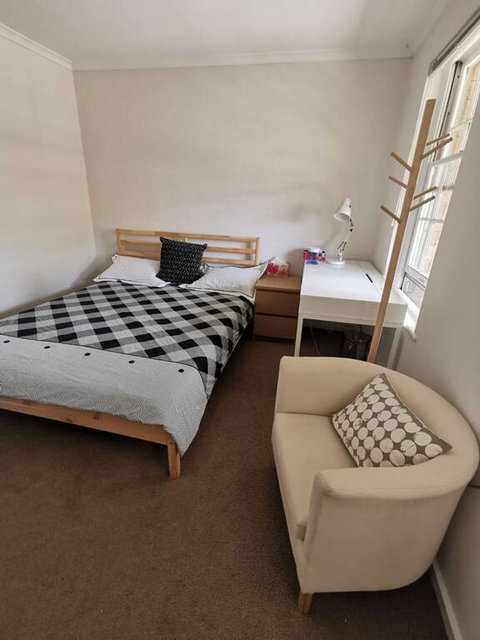 Outmantour Hostels - Accommodation in Surfers Paradise 3