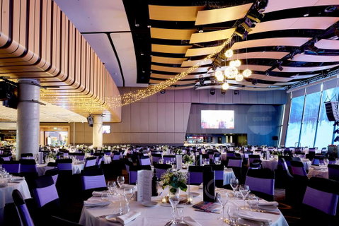 Oval Hotel - Accommodation in Surfers Paradise 1