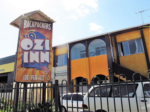 Ozi Inn Backpackers - Accommodation in Surfers Paradise 0
