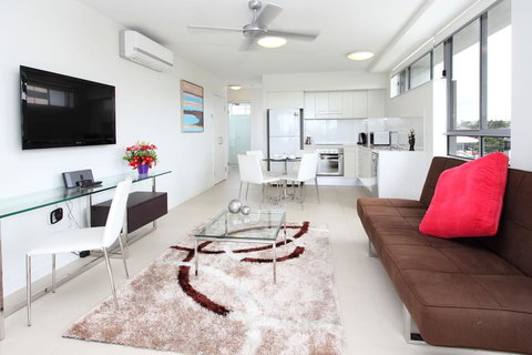 PA Apartments - Accommodation in Surfers Paradise 0