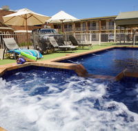 Paddlewheel Motel - Accommodation in Surfers Paradise