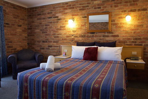 Paddlewheel Motel - Accommodation in Surfers Paradise 3