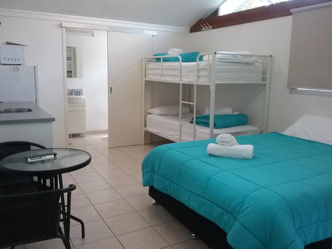 Palms Hervey Bay - Accommodation in Surfers Paradise 2