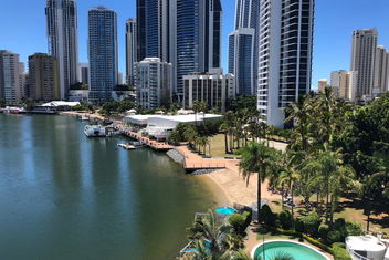 Panorama Tower Riverfront Apartments with Accommodation in Surfers Paradise