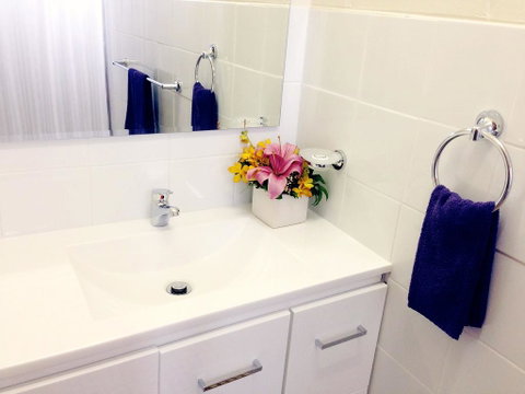 Paradise Court - Accommodation in Surfers Paradise 3