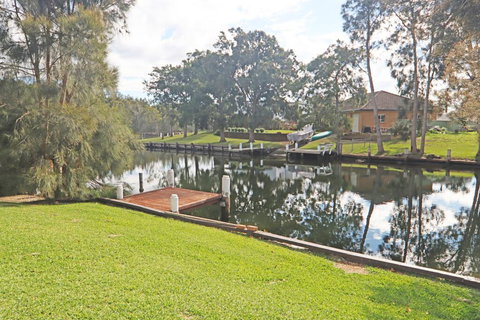 Paradise On The Water - Accommodation in Surfers Paradise 2