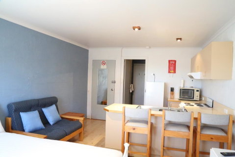 Parkwood 03 - Accommodation in Surfers Paradise 1