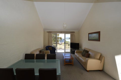 Parkwood 07 - Accommodation in Surfers Paradise 2