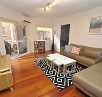 Parramatta Self-Contained Two-Bedroom Apartment 4LEN - Accommodation in Surfers Paradise