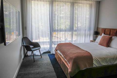 Pasadena Sydney - Accommodation in Surfers Paradise 1