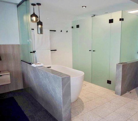 Pasadena Sydney - Accommodation in Surfers Paradise 0