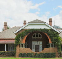 Petersons Armidale Winery and Guesthouse - Accommodation in Surfers Paradise