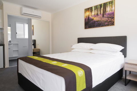 Petrie Mill Motel - Accommodation in Surfers Paradise 0