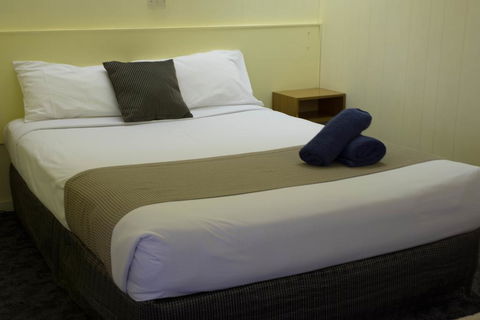 Pioneer Station Motor Inn - Accommodation in Surfers Paradise 2
