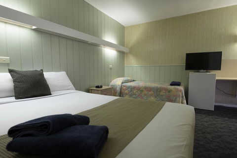 Pioneer Station Motor Inn - Accommodation in Surfers Paradise 3
