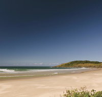 Plomer Beach House - Accommodation in Surfers Paradise