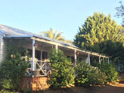 Pool House - Accommodation in Surfers Paradise 1
