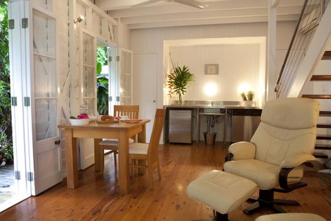 Port Douglas Cottage & Lodge - Accommodation in Surfers Paradise 3