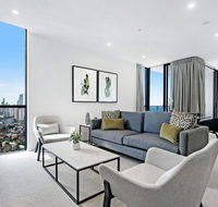 Qube Broadbeach - Luxury 2 Bedroom Ocean View - Accommodation in Surfers Paradise