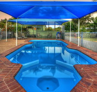 Queens Beach Tourist Village - Accommodation in Surfers Paradise
