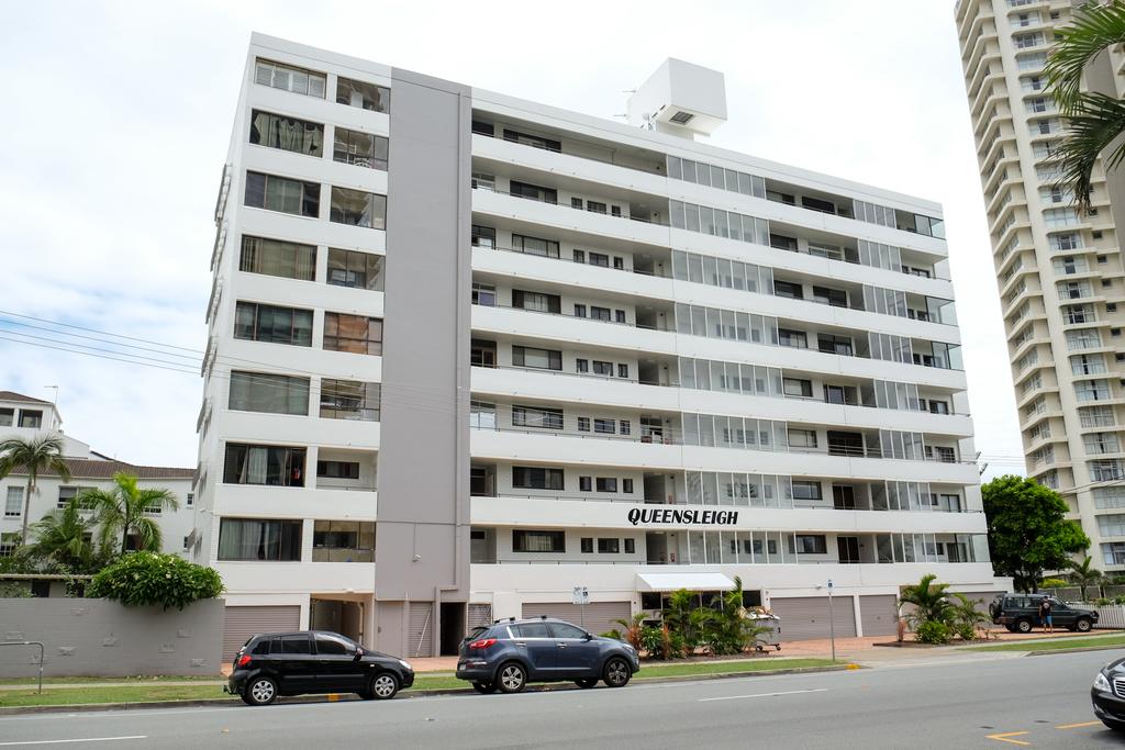 Broadbeach QLD Accommodation in Surfers Paradise